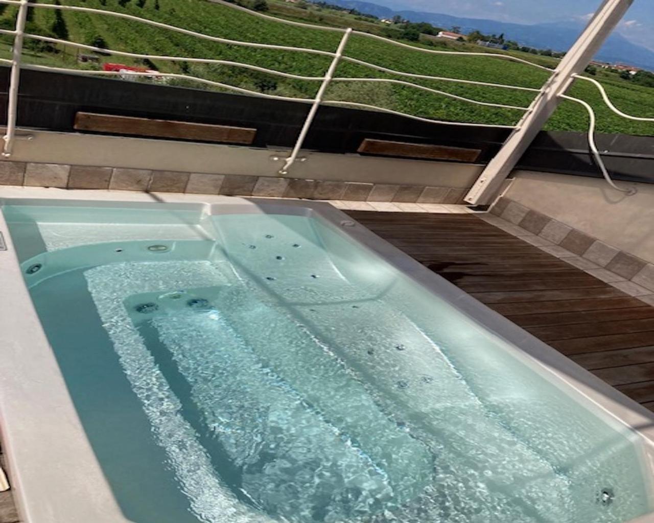 Massoni Bed And Breakfast Peschiera del Garda Exterior photo