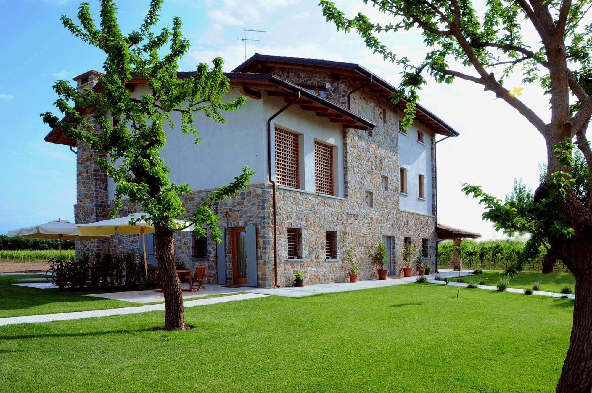 Massoni Bed And Breakfast Peschiera del Garda Exterior photo